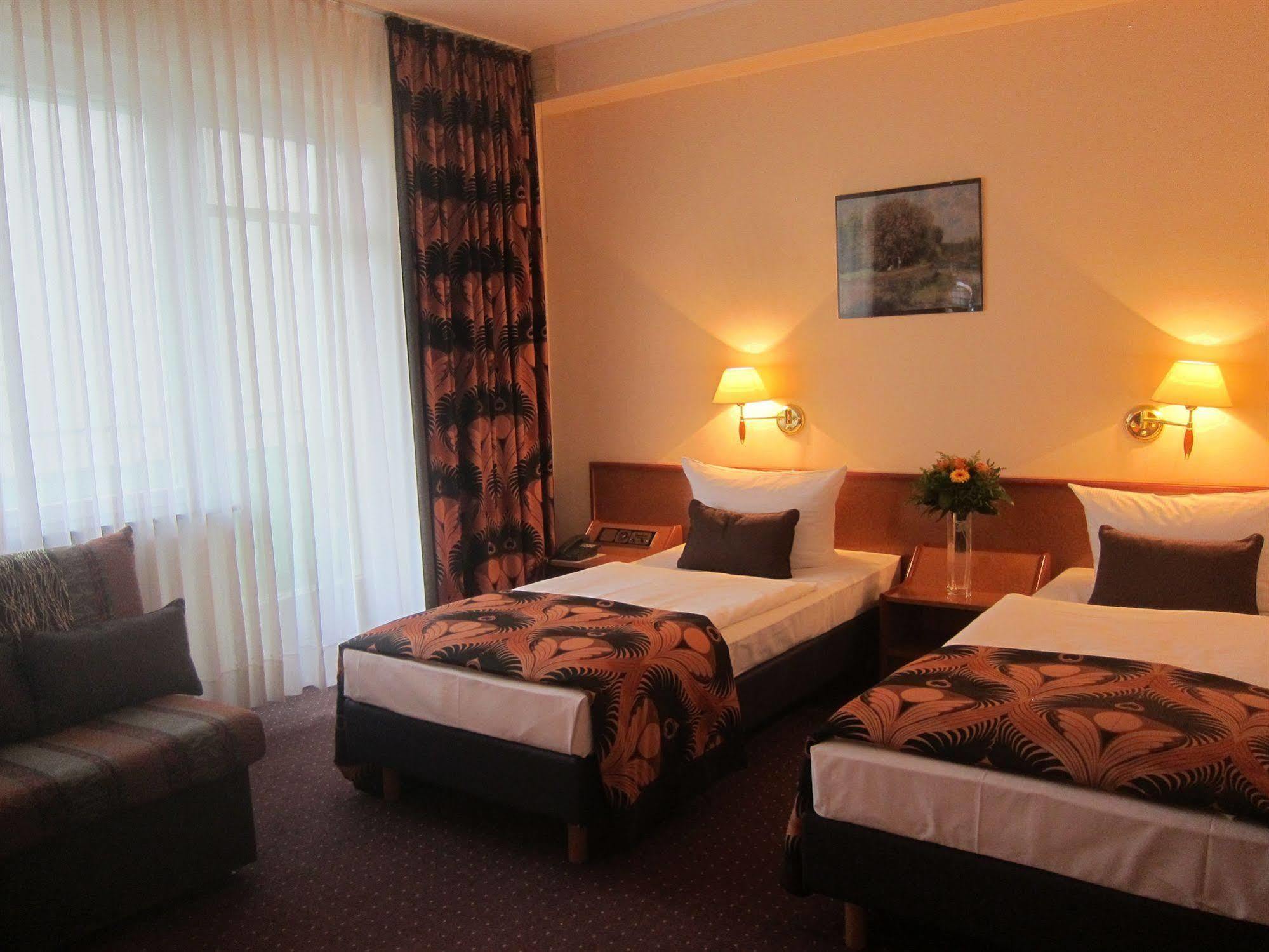 Hotel Atrium Berlin Exterior photo